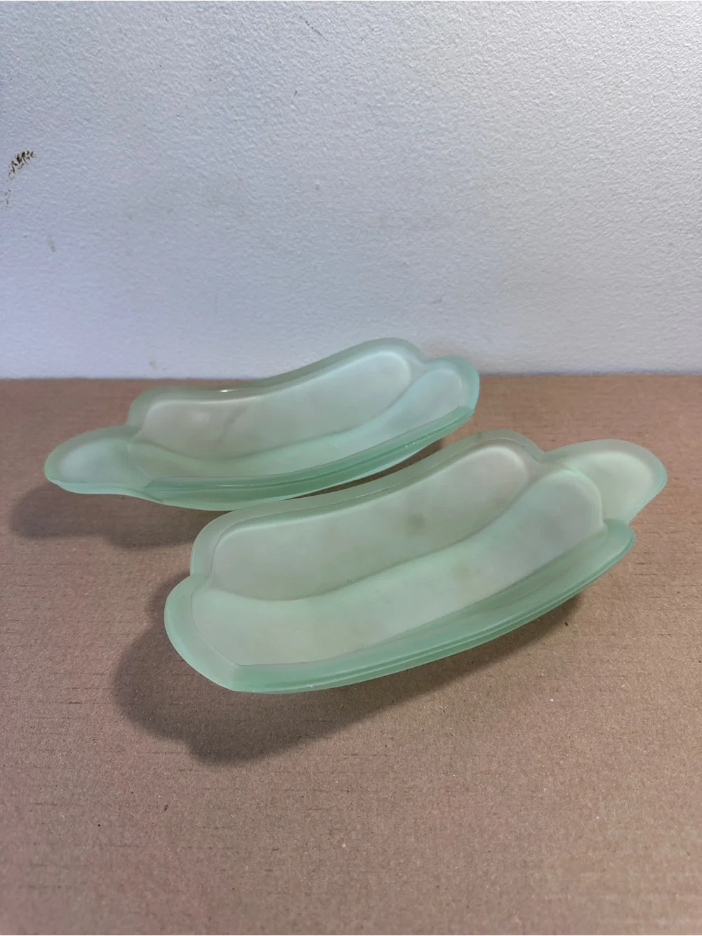 Glass Soap Dish Set in Pale Seafoam Green